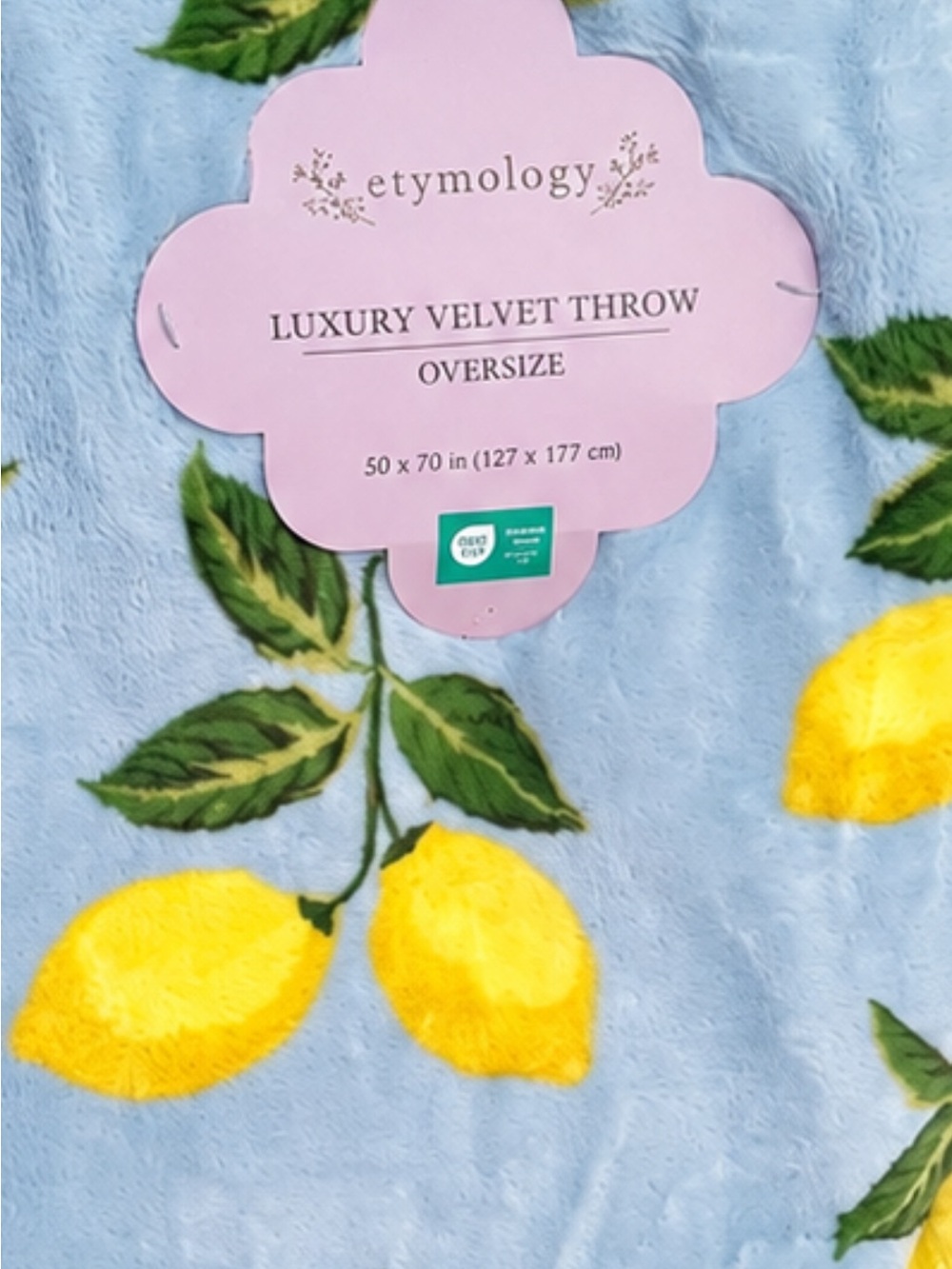 NWT Etymology Luxury Velvet Oversized Throw Blanket Lemon Print 50x70 Soft Cozy - Picture 4 of 4